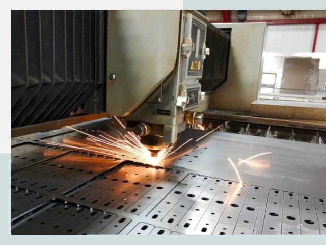 Лазерная резка металла в Стерлитамаке от 618 руб.